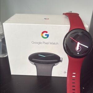 Google Pixel Watch - Red
